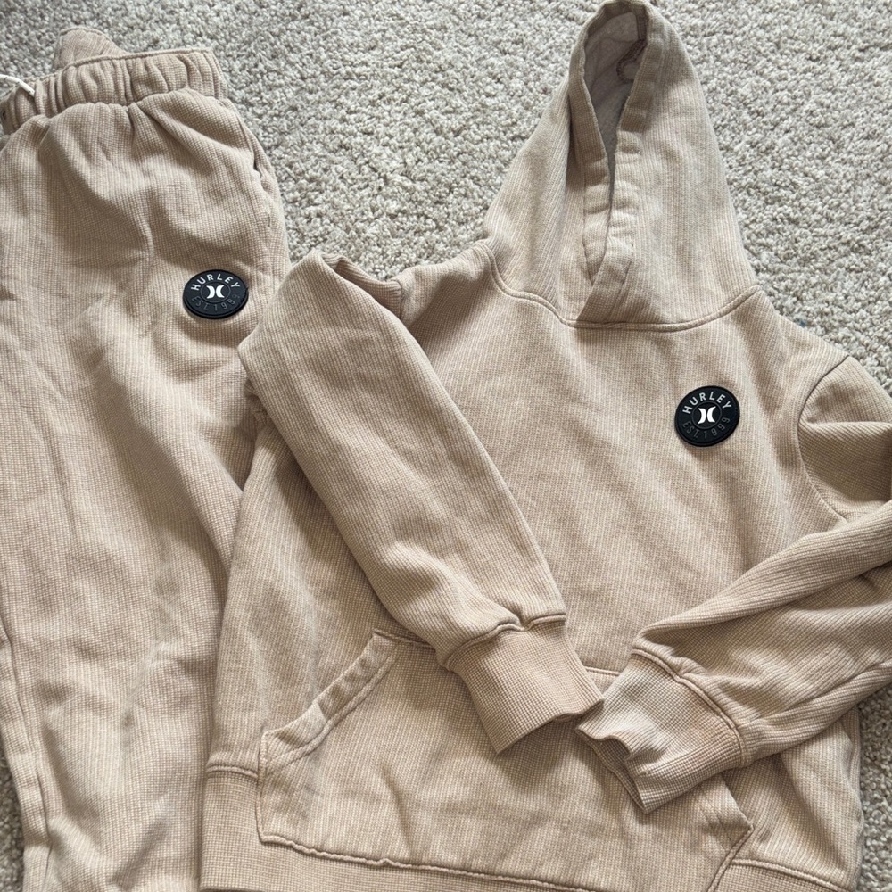 Hurley Kids Tan Sweatpants & Hoodie Set